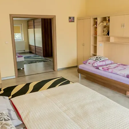 Privat Tina בית אירוח Liptovský Mikuláš